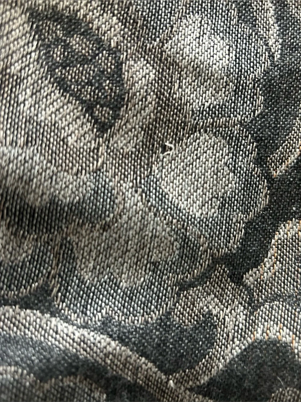 Unbranded 28”x78” 70% Wool, 30% Silk  Shawl/Scarf-Black/Gray/Brown Floral